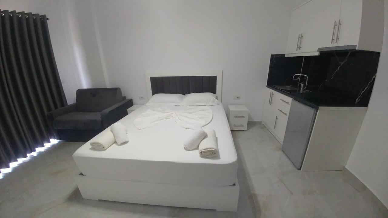 Hotel Zeka 3*