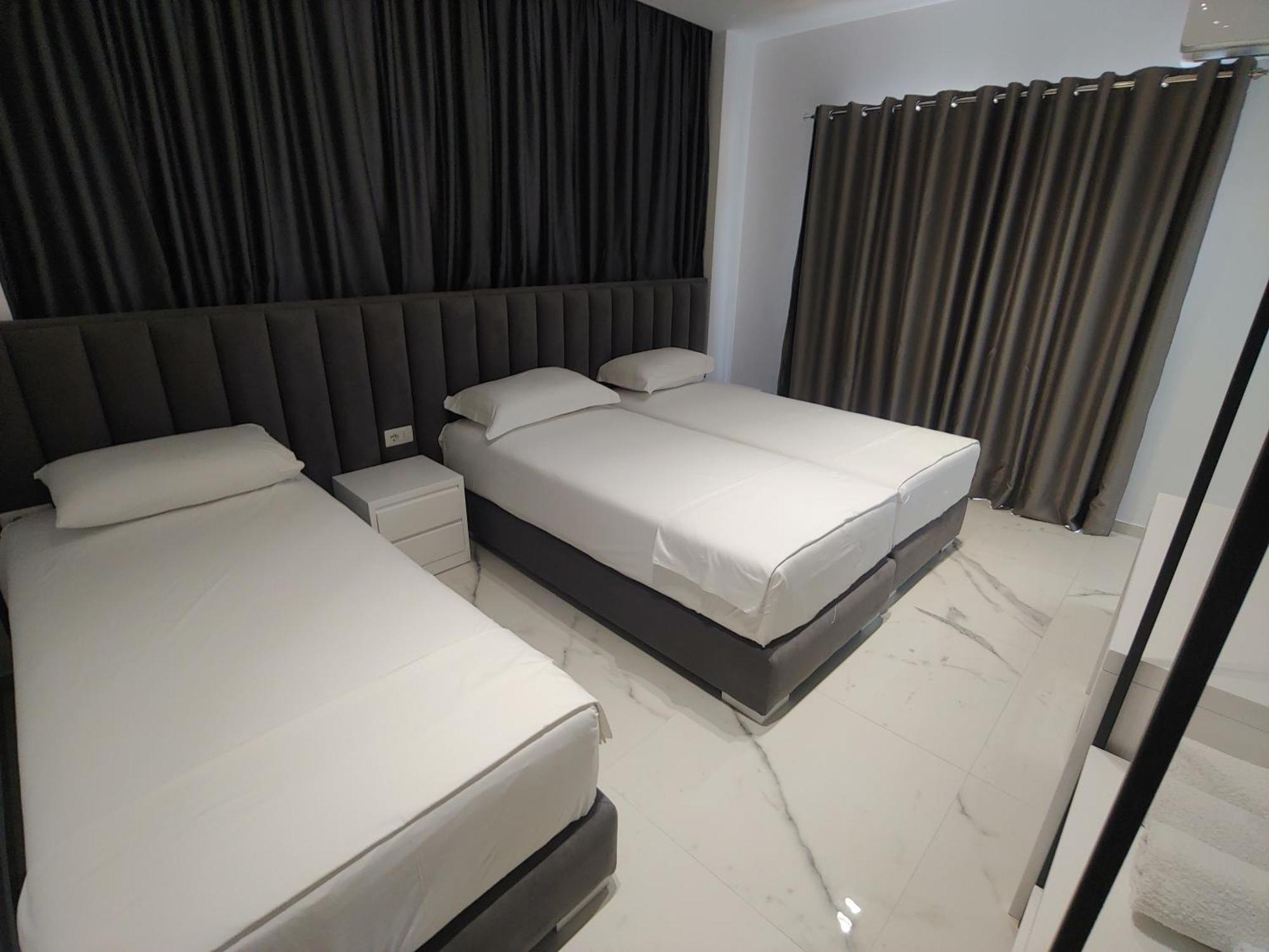 Zeka Hotel Ksamil