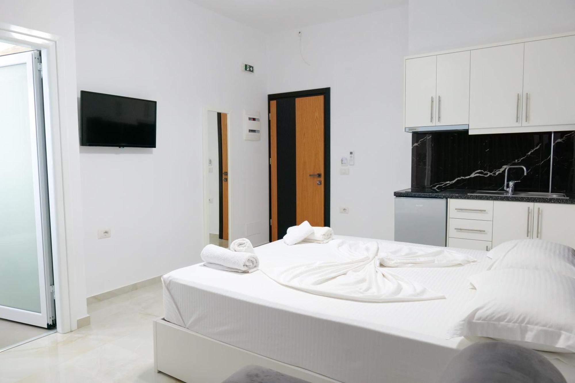 Zeka Hotel 3*