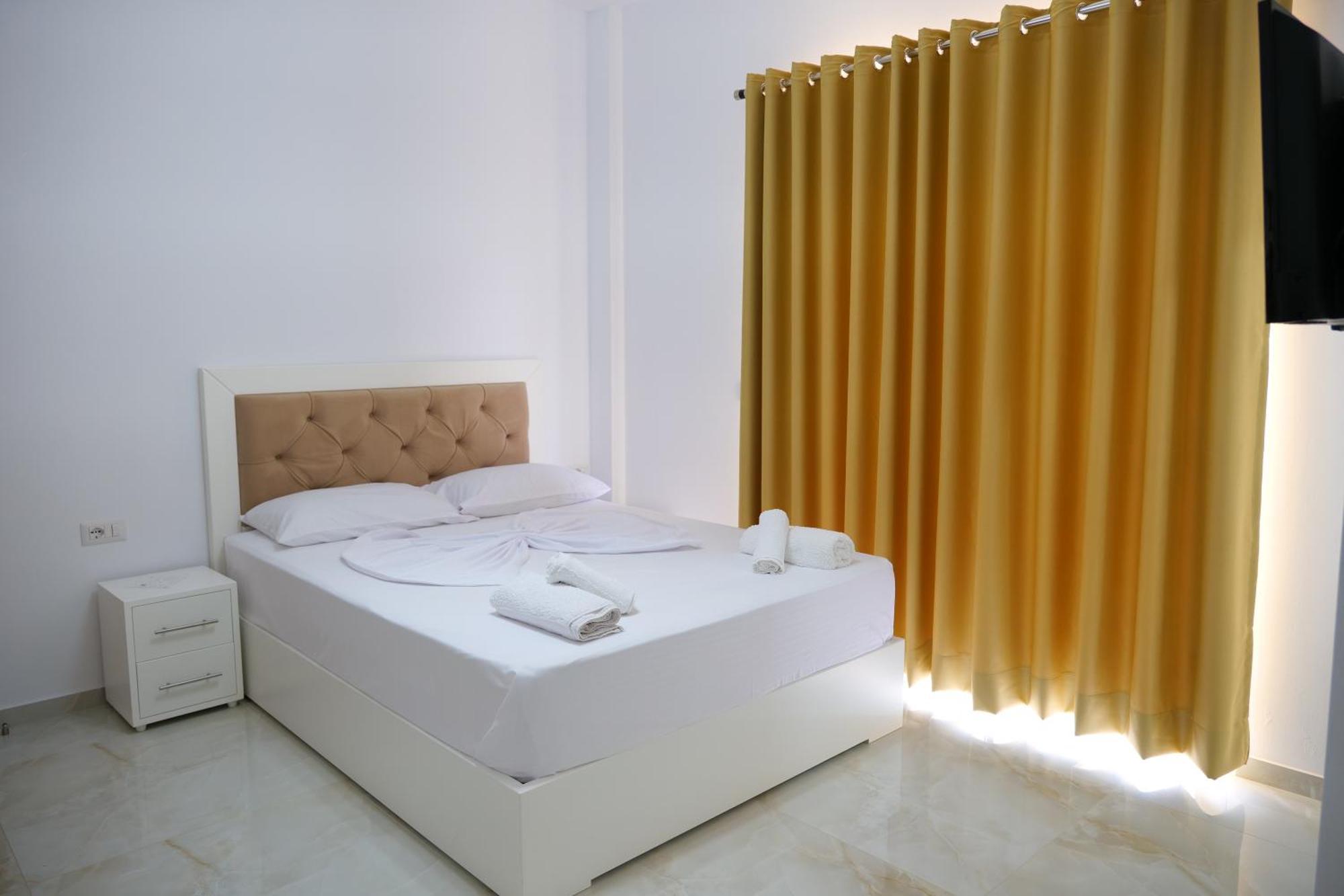 Zeka Hotel 3*